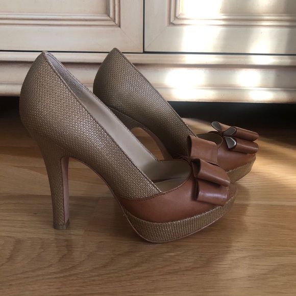 NWT Leather peep-toe high heels - Picture 4 of 11